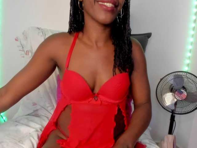 Tina-houston live cam on BongaCams