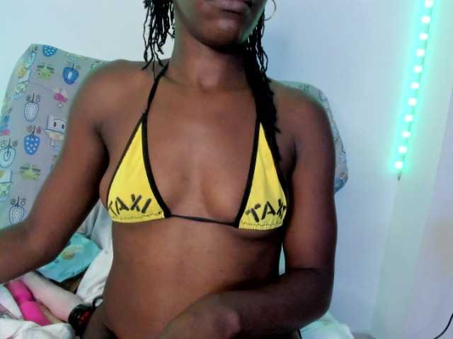Tina-houston live cam on BongaCams
