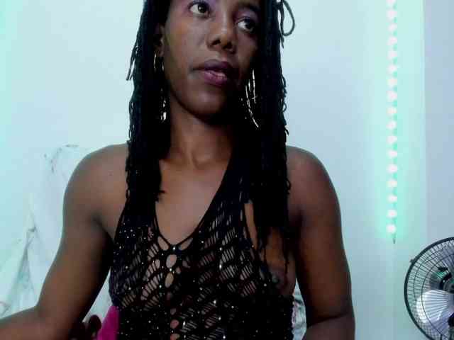 Modelo: Tina-houston