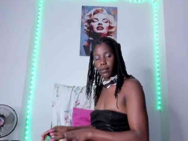 Tina-houston webcam