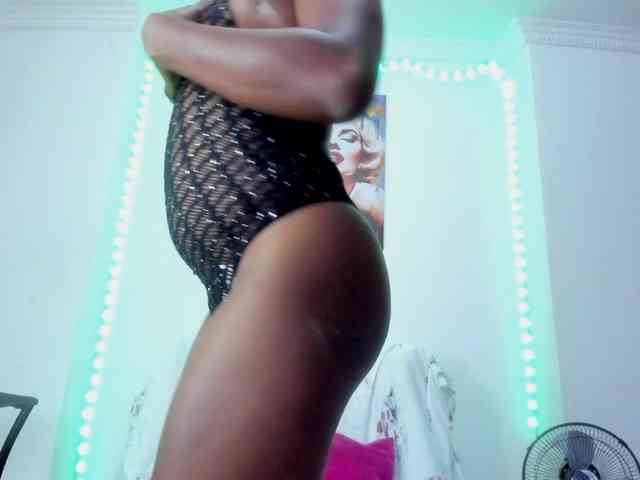 Modelo: Tina-houston
