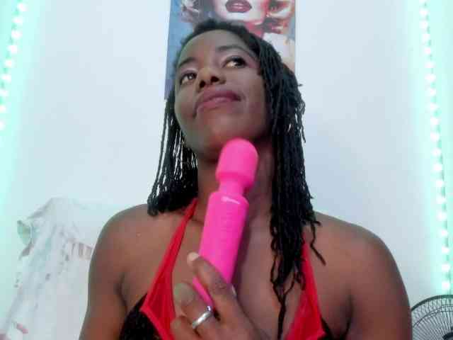 Model: Tina-houston