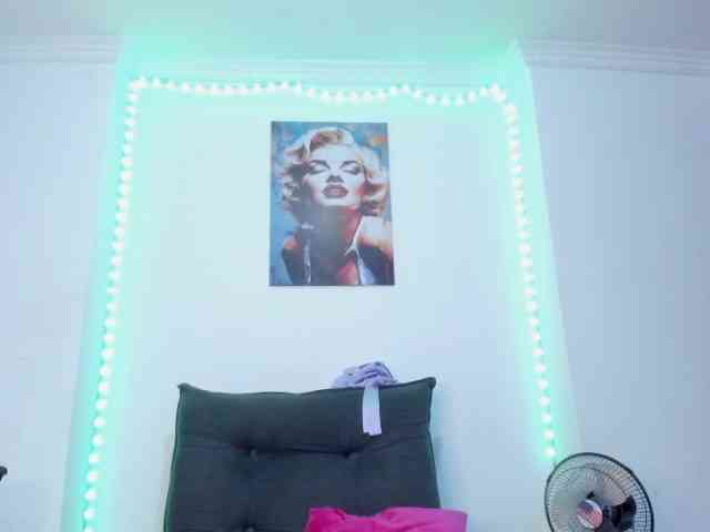 Tina-houston webcam