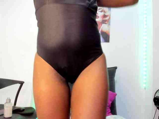 Tina-houston webcam