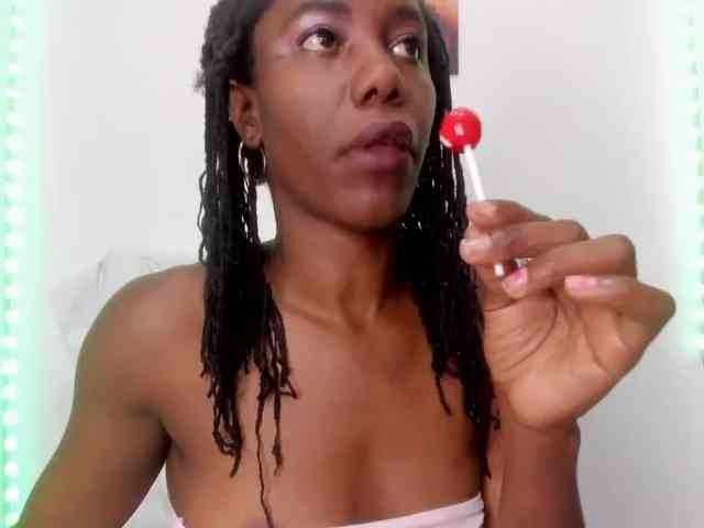 Model: Tina-houston