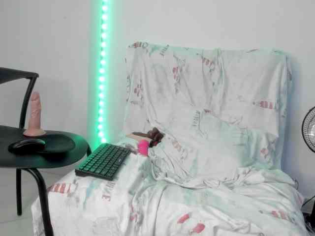 Tina-houston webcam