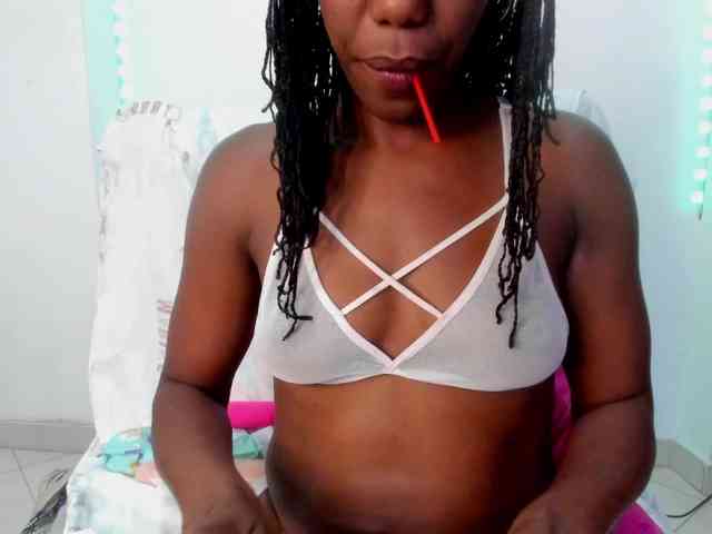 Modelo: Tina-houston