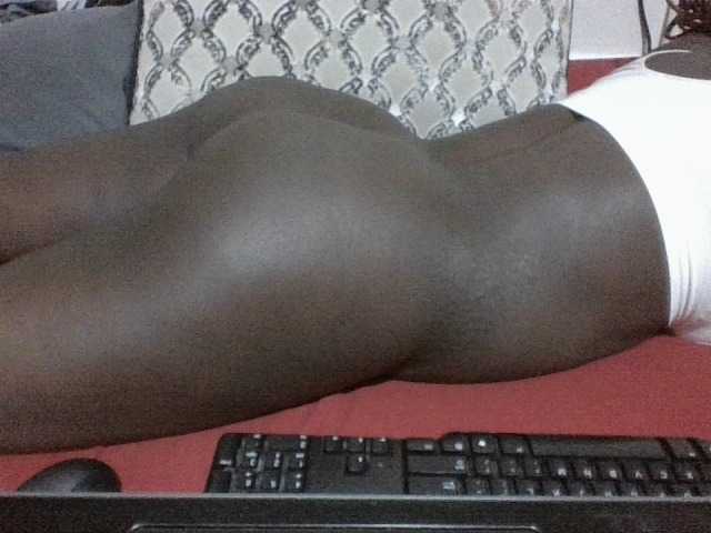 Evethegirl live cam on BongaCams
