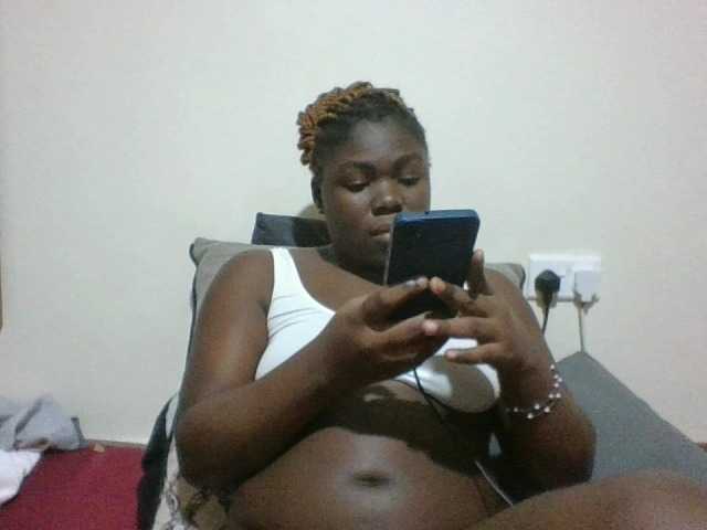 Evethegirl live cam on BongaCams