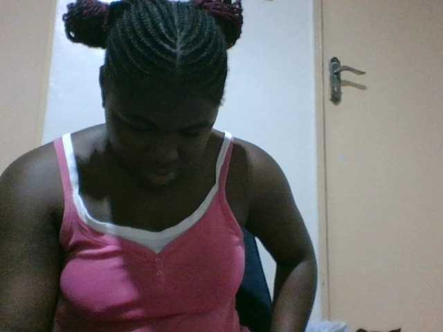 Evethegirl live cam on BongaCams