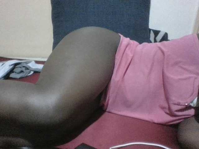 Evethegirl live cam on BongaCams