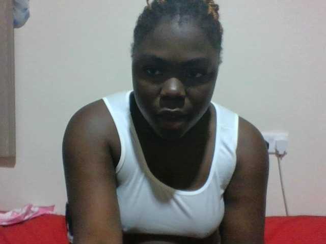 Evethegirl live cam on BongaCams