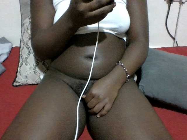 Evethegirl live cam on BongaCams
