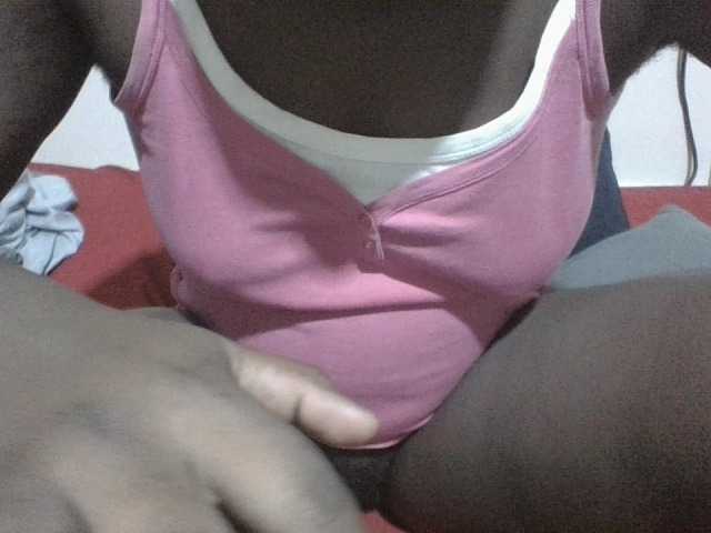 Evethegirl live cam on BongaCams