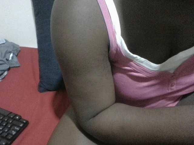 Evethegirl live cam on BongaCams