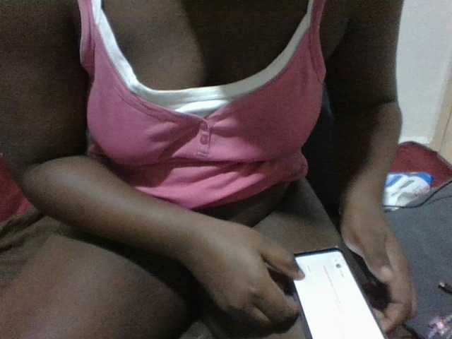 Evethegirl live cam on BongaCams
