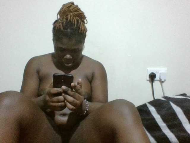 Evethegirl live cam on BongaCams