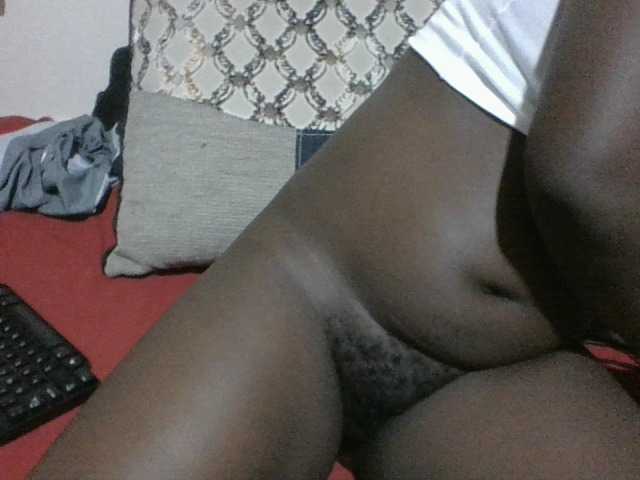 Evethegirl live cam on BongaCams