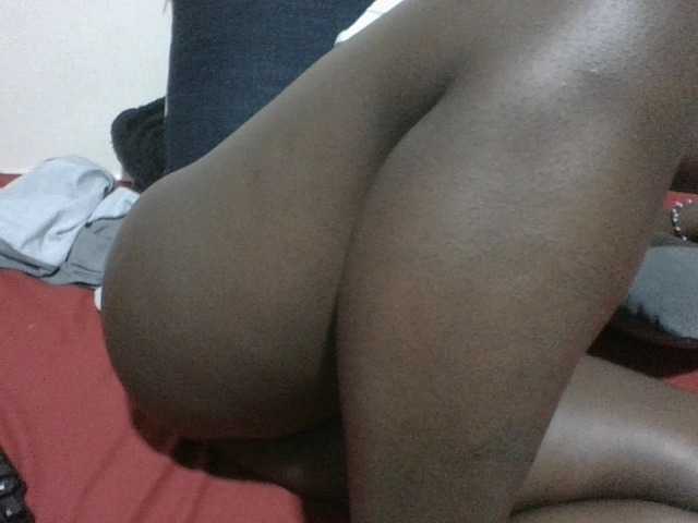 Evethegirl live cam on BongaCams