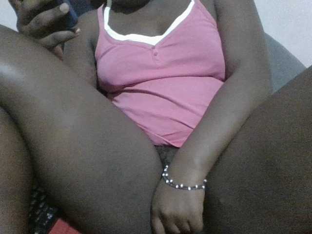 Evethegirl live cam on BongaCams
