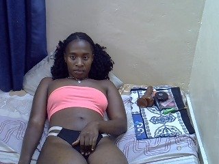Nyangisexy1's Live Webcam
