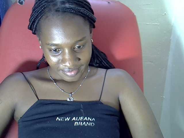 Nyangisexy1 live cam on BongaCams