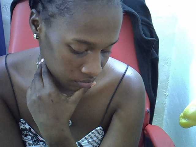 Nyangisexy1 live webcam show