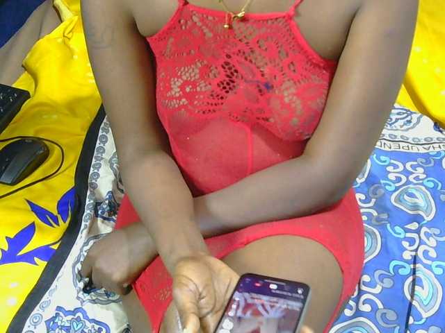 Nyangisexy1 live cam on BongaCams
