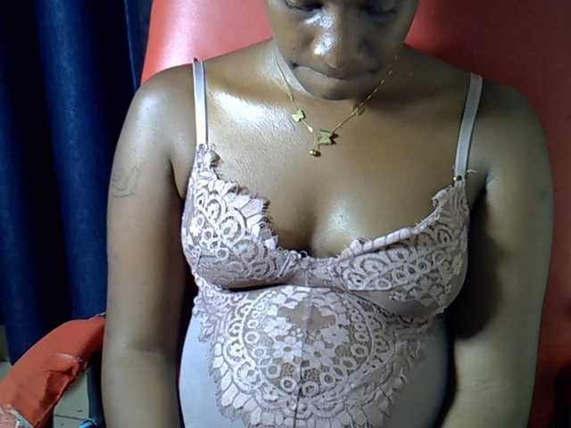 Nyangisexy1