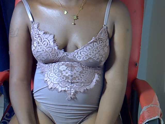 Nyangisexy1