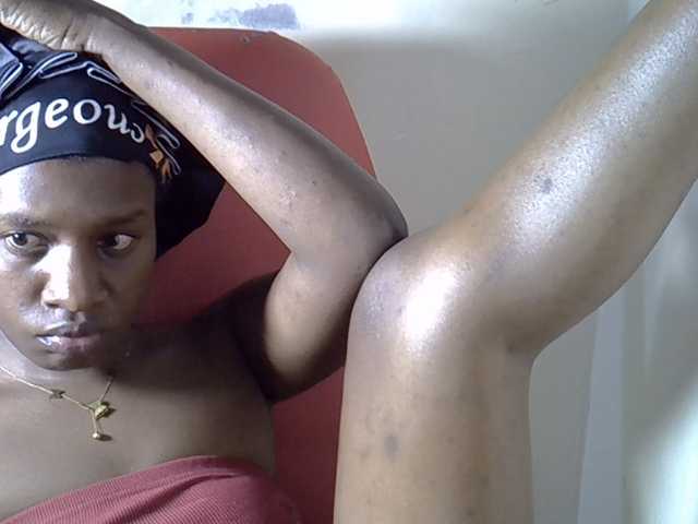 Nyangisexy1