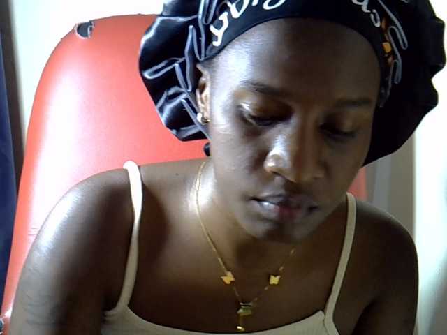 Nyangisexy1