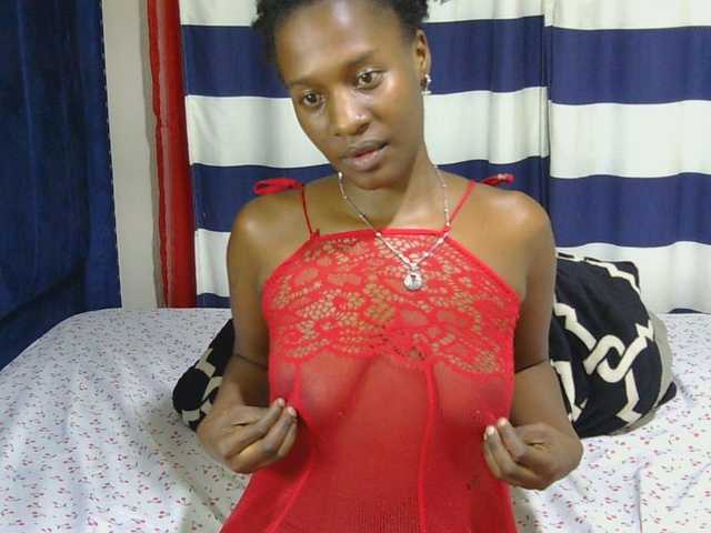Nyangisexy1 live cam on BongaCams