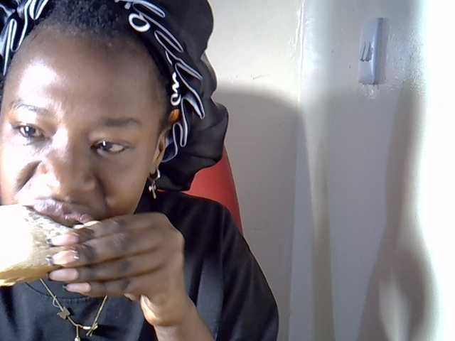 Nyangisexy1 live cam on BongaCams