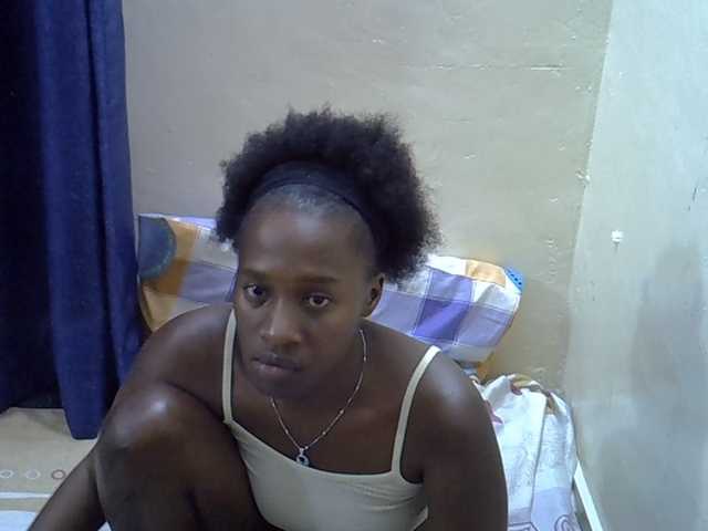 Nyangisexy1 live cam on BongaCams