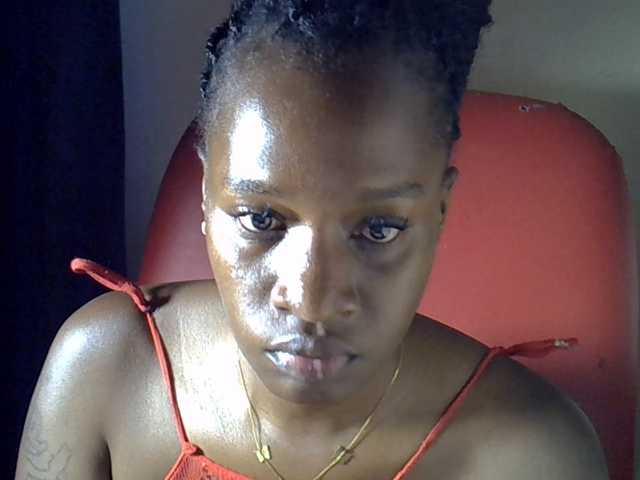 Nyangisexy1 live cam on BongaCams