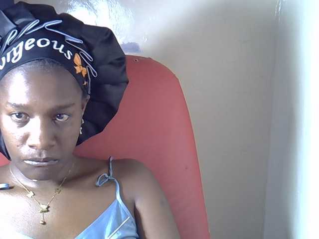 Nyangisexy1 live cam preview