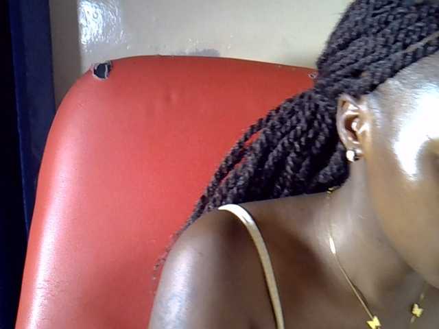 Nyangisexy1