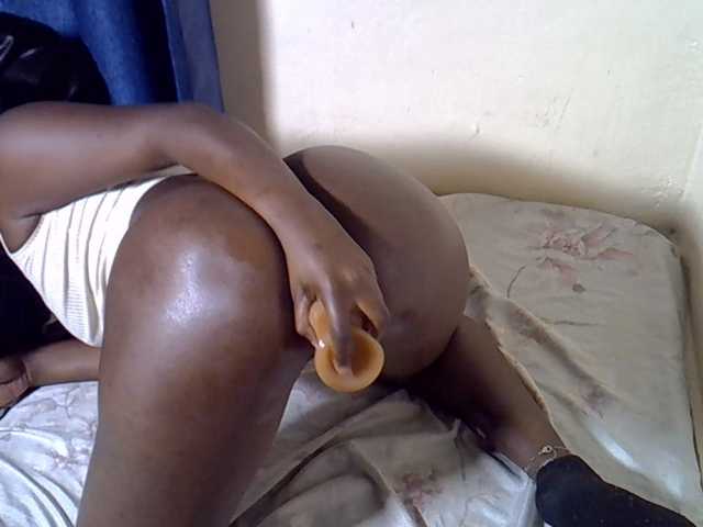Nyangisexy1