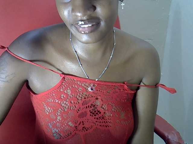 Nyangisexy1 live cam on UnifiedCams