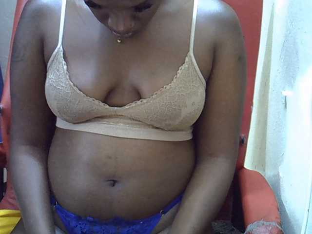 Nyangisexy1