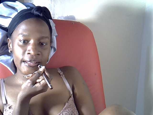 Nyangisexy1