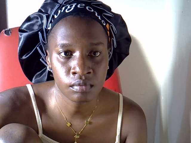 Nyangisexy1 live cam on BongaCams