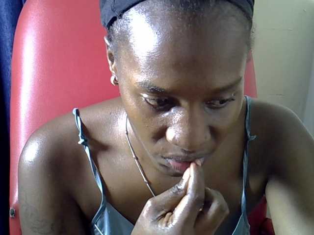 Nyangisexy1 live webcam show