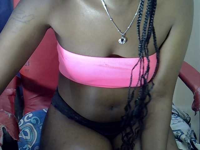 Nyangisexy1 live cam on BongaCams