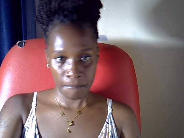 Nyangisexy1 live cam preview