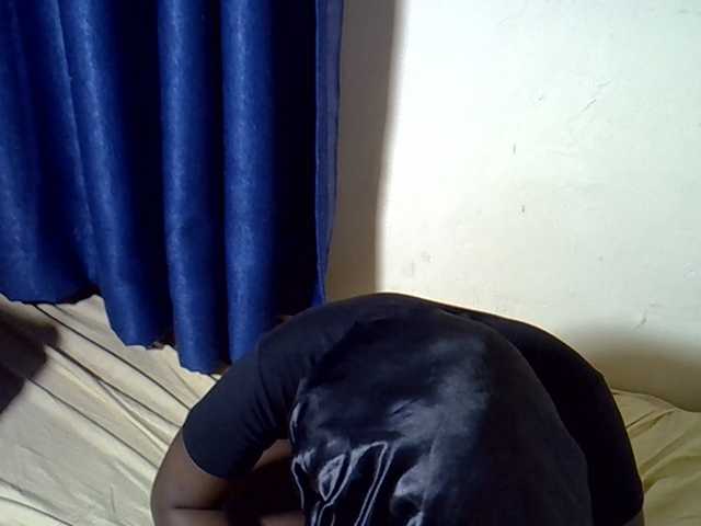 Nyangisexy1 live cam on BongaCams