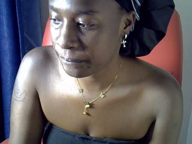 Nyangisexy1 live cam preview