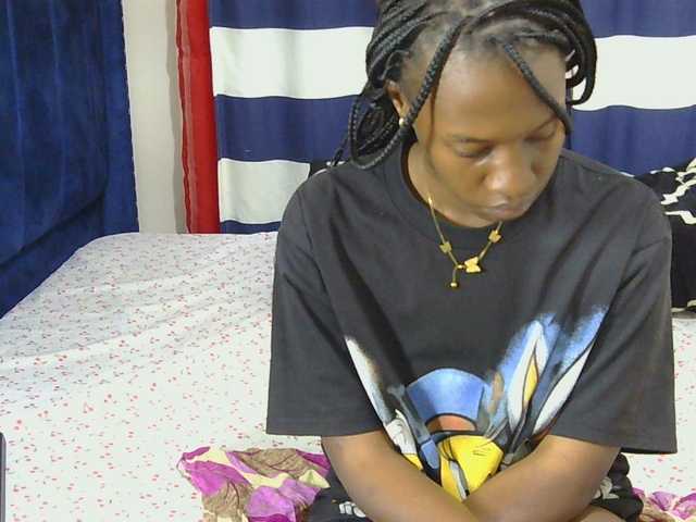 Nyangisexy1 live cam on BongaCams