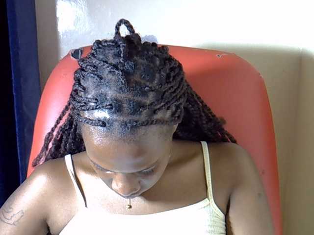 Nyangisexy1 live cam on BongaCams